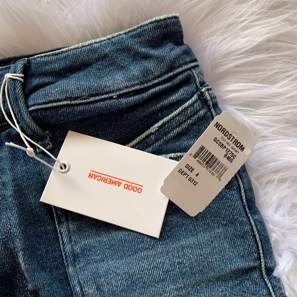 Good American denim cutoff shorts - Picture 2 of 13